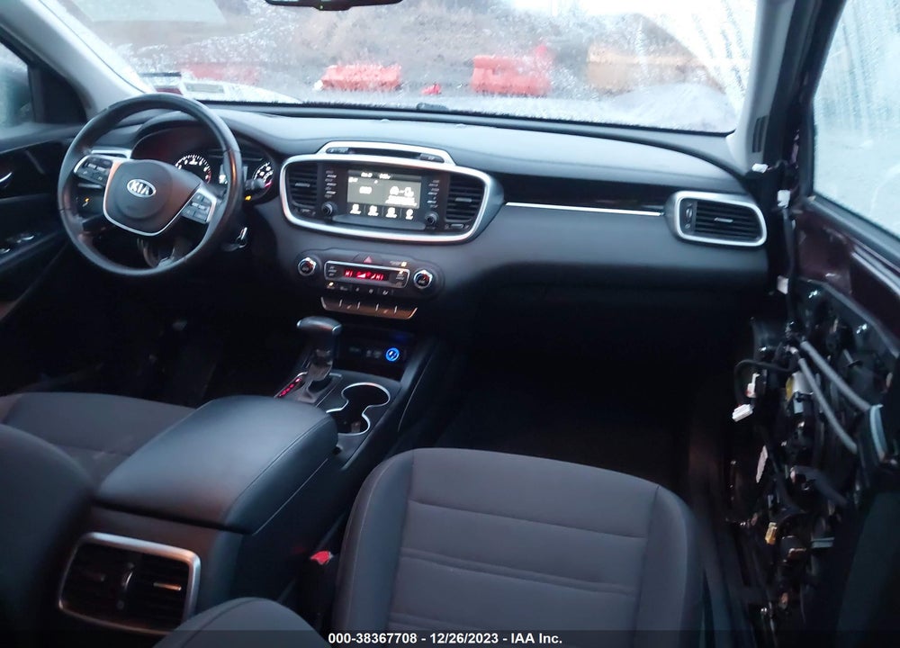 2019 KIA SORENTO 2.4L LX VIN: 5XYPGDA33KG573658