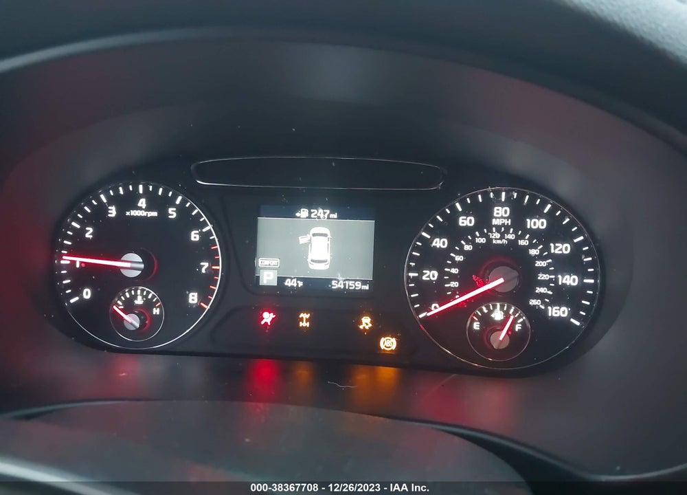 2019 KIA SORENTO 2.4L LX VIN: 5XYPGDA33KG573658