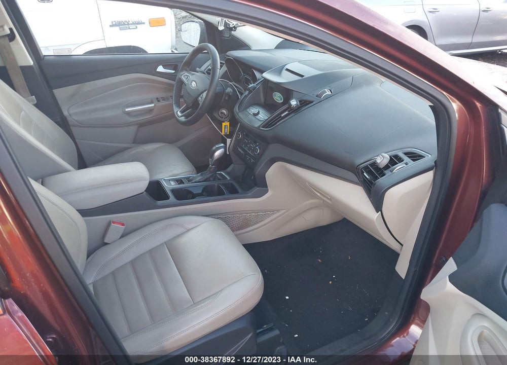 2018 FORD ESCAPE SEL VIN: 1FMCU0HD2JUB19540