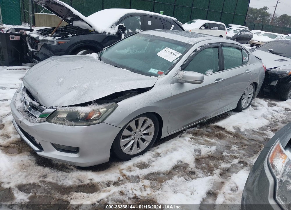 2015 HONDA ACCORD EX-L VIN: 1HGCR2F85FA015786