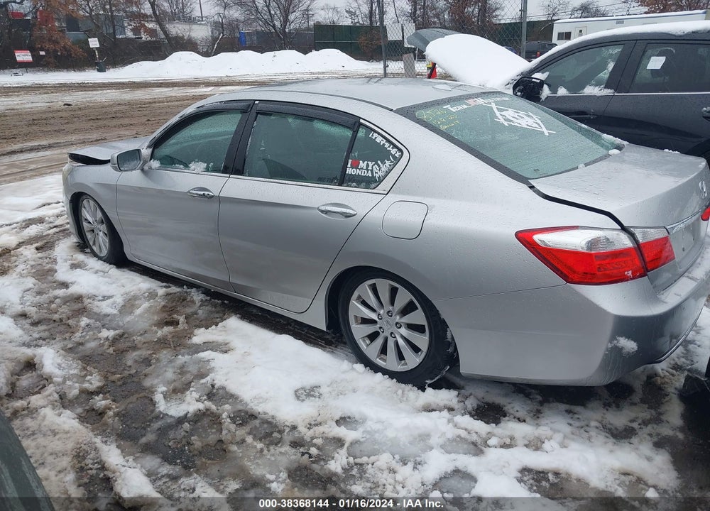 2015 HONDA ACCORD EX-L VIN: 1HGCR2F85FA015786