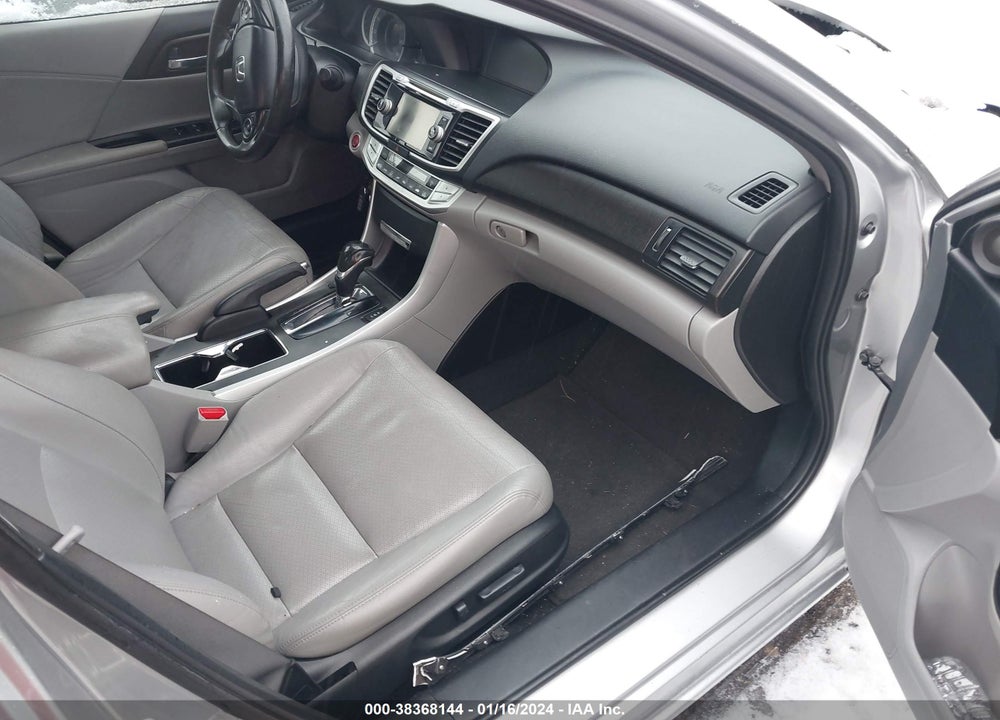 2015 HONDA ACCORD EX-L VIN: 1HGCR2F85FA015786