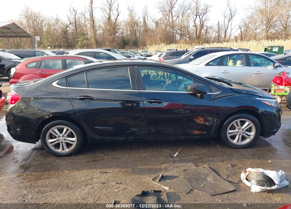 2017 CHEVROLET CRUZE LT AUTO VIN: 1G1BE5SM4H7128907