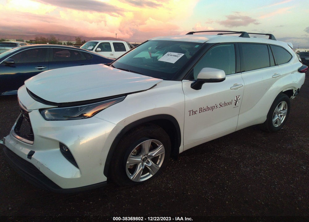 2022 TOYOTA HIGHLANDER LE VIN: 5TDZZRAH3NS558791