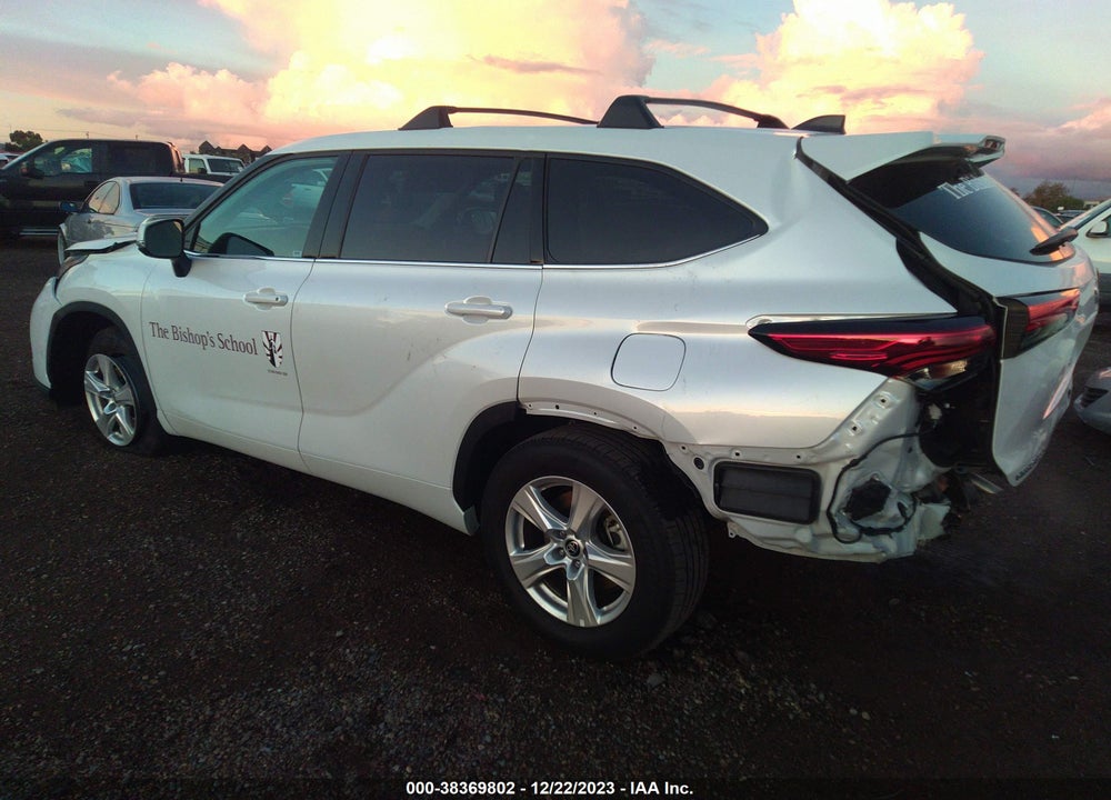 2022 TOYOTA HIGHLANDER LE VIN: 5TDZZRAH3NS558791