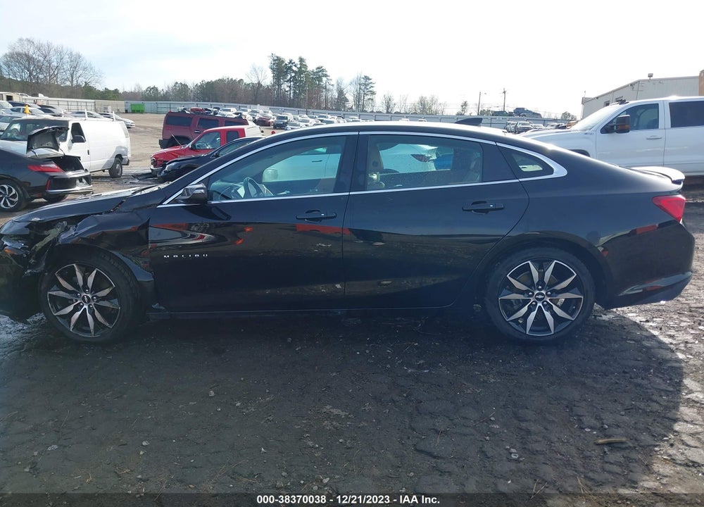 2018 CHEVROLET MALIBU LT VIN: 1G1ZD5ST7JF213857