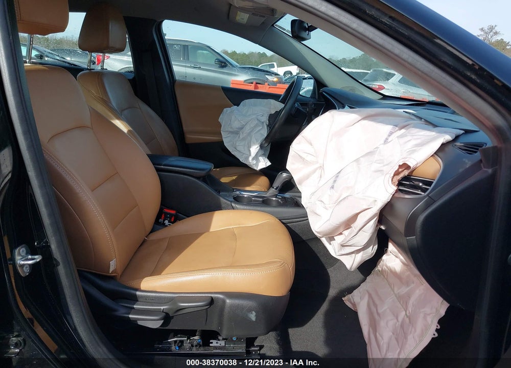2018 CHEVROLET MALIBU LT VIN: 1G1ZD5ST7JF213857