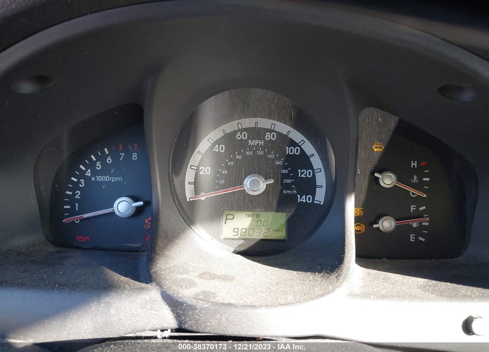 2007 KIA SPORTAGE LX VIN: KNDJF724477345786