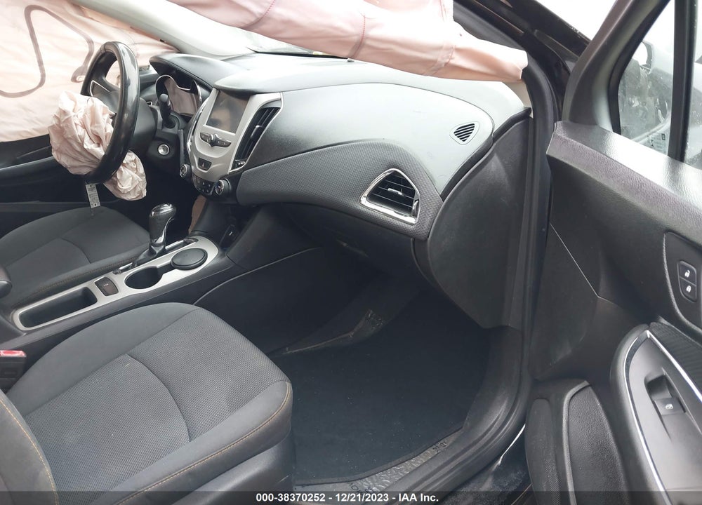 2018 CHEVROLET CRUZE LS AUTO VIN: 1G1BC5SM9J7221031