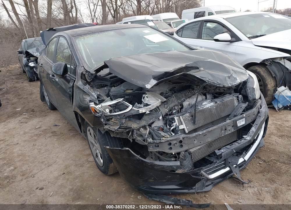 2018 CHEVROLET CRUZE LS AUTO VIN: 1G1BC5SM9J7221031