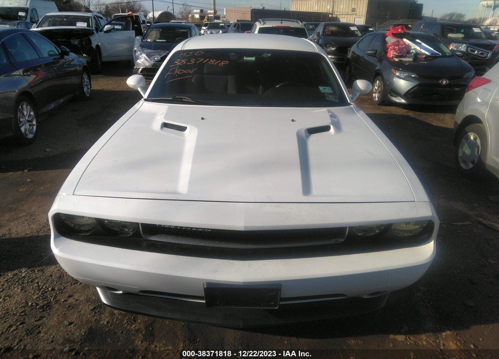 2013 DODGE CHALLENGER SXT VIN: 2C3CDYAGXDH562019