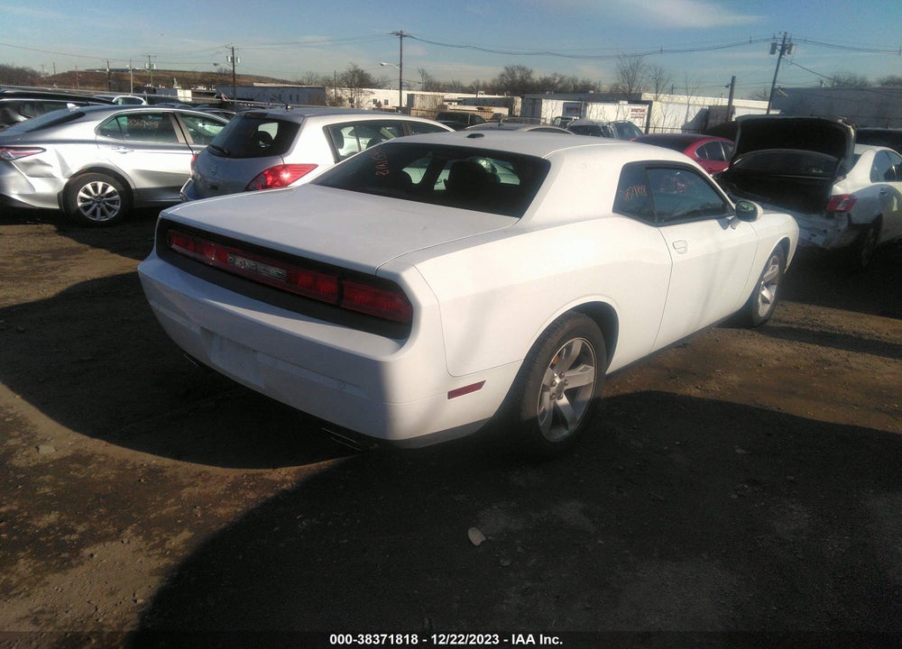 2013 DODGE CHALLENGER SXT VIN: 2C3CDYAGXDH562019