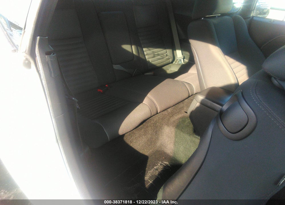 2013 DODGE CHALLENGER SXT VIN: 2C3CDYAGXDH562019