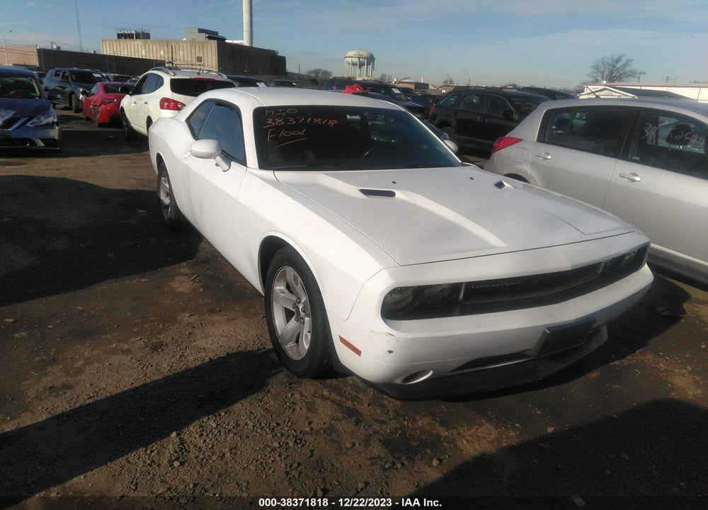 2013 DODGE CHALLENGER SXT VIN: 2C3CDYAGXDH562019