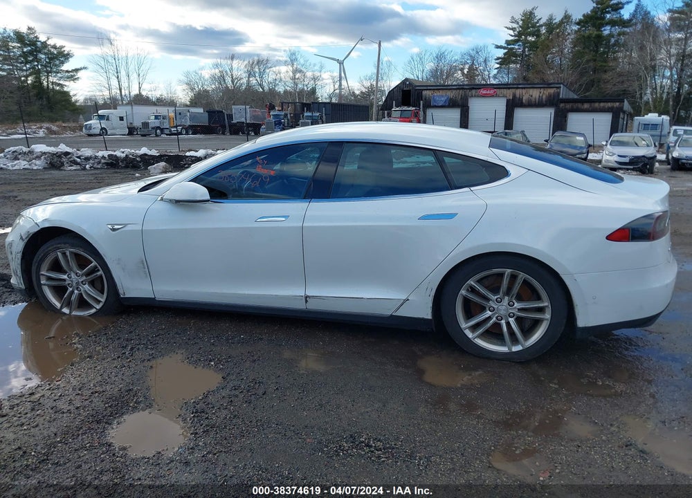2015 TESLA MODEL S 70D/85D/P85D VIN: 5YJSA1E29FF115356