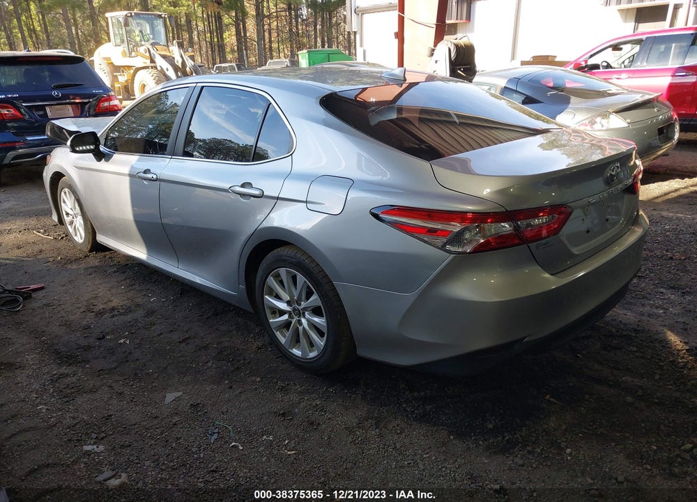 2020 TOYOTA CAMRY LE VIN: 4T1C11AK7LU934407