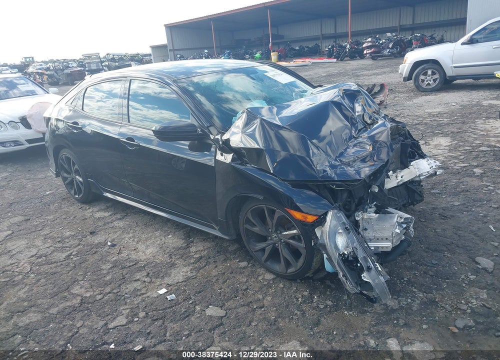 2018 HONDA CIVIC SPORT VIN: SHHFK7H49JU228147