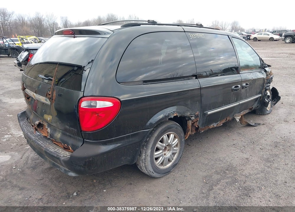 2006 CHRYSLER TOWN & COUNTRY VIN: 2A4GP54L96R921380