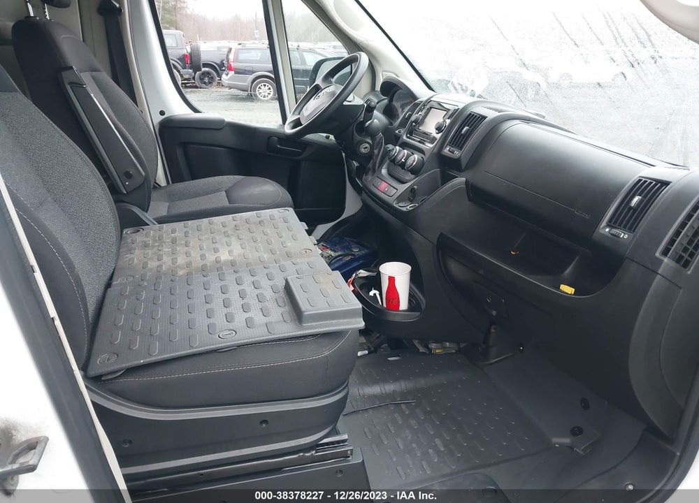 2018 RAM PROMASTER 3500 CARGO VAN HIGH ROOF 159 WB EXT VIN: 3C6URVJG2JE161983
