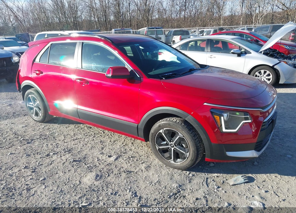 2023 KIA NIRO EX VIN: KNDCR3LE8P5058673
