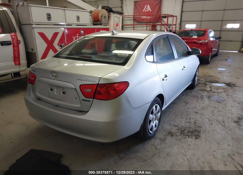 2009 HYUNDAI ELANTRA GLS VIN: KMHDU46D39U692361