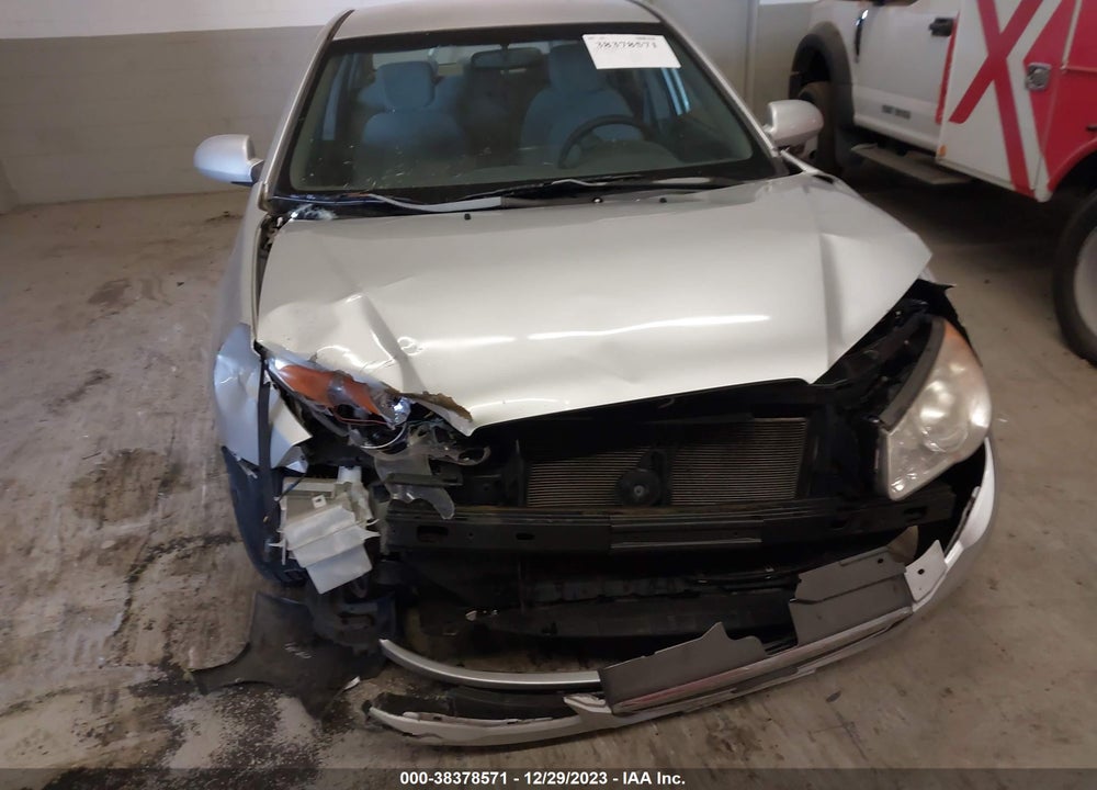 2009 HYUNDAI ELANTRA GLS VIN: KMHDU46D39U692361