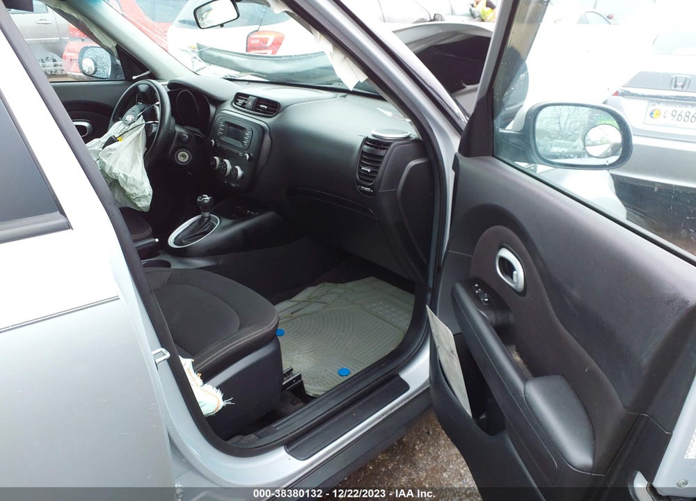 2016 KIA SOUL VIN: KNDJN2A20G7850715
