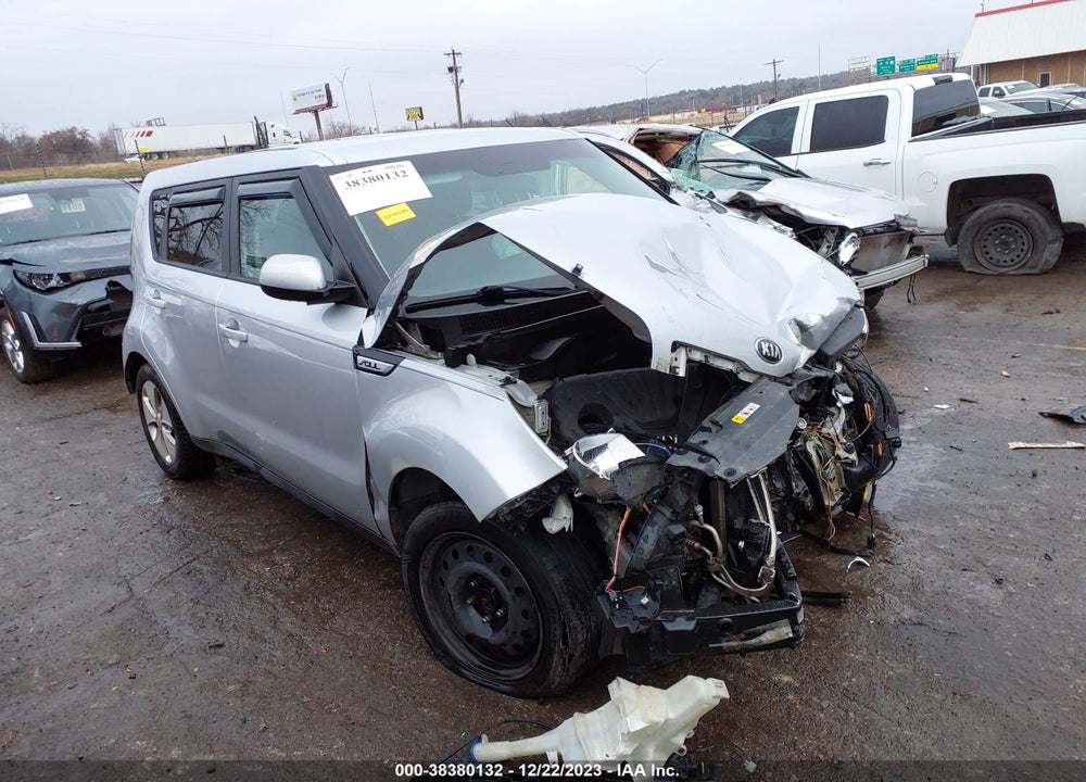 2016 KIA SOUL VIN: KNDJN2A20G7850715