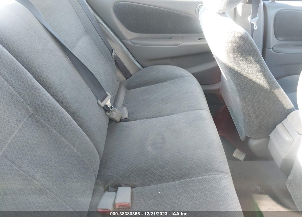 2001 TOYOTA COROLLA LE VIN: 2T1BR12E01C492758