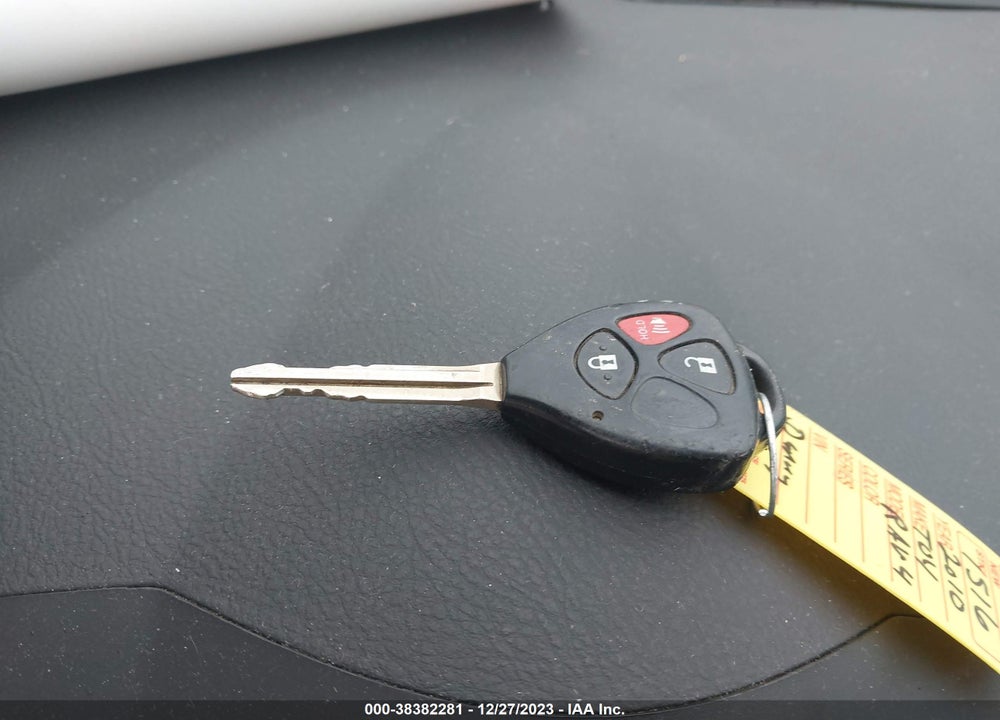 2010 TOYOTA RAV4 VIN: JTMBF4DV2AD028297