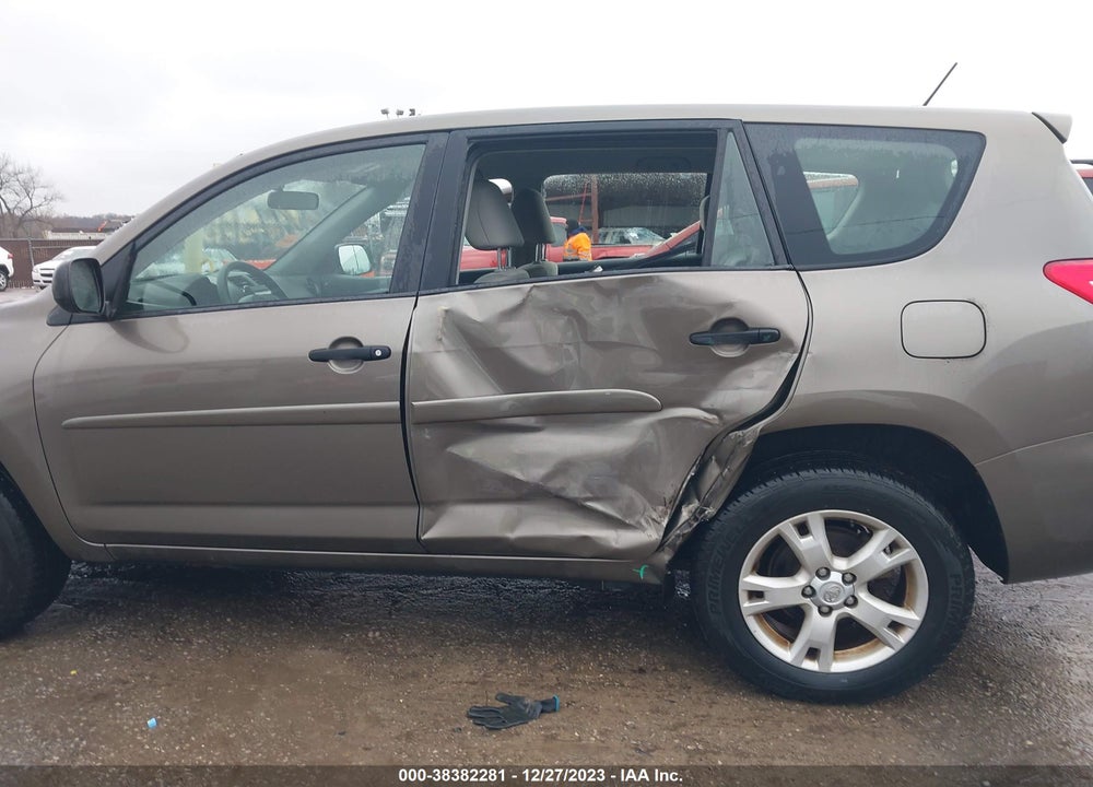 2010 TOYOTA RAV4 VIN: JTMBF4DV2AD028297
