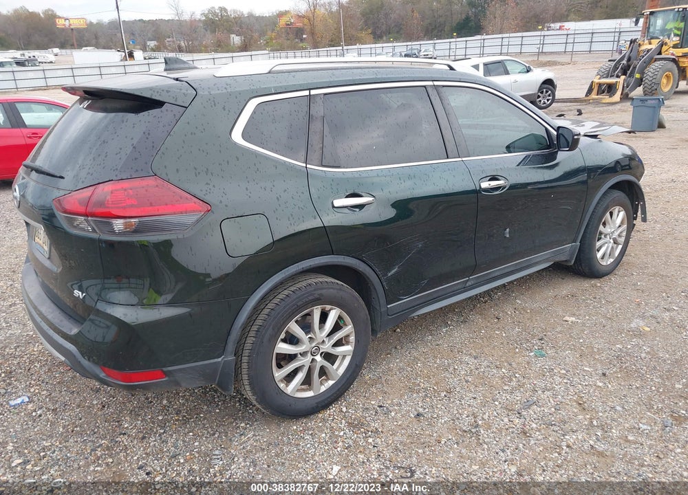 2018 NISSAN ROGUE SV VIN: 5N1AT2MT0JC740381