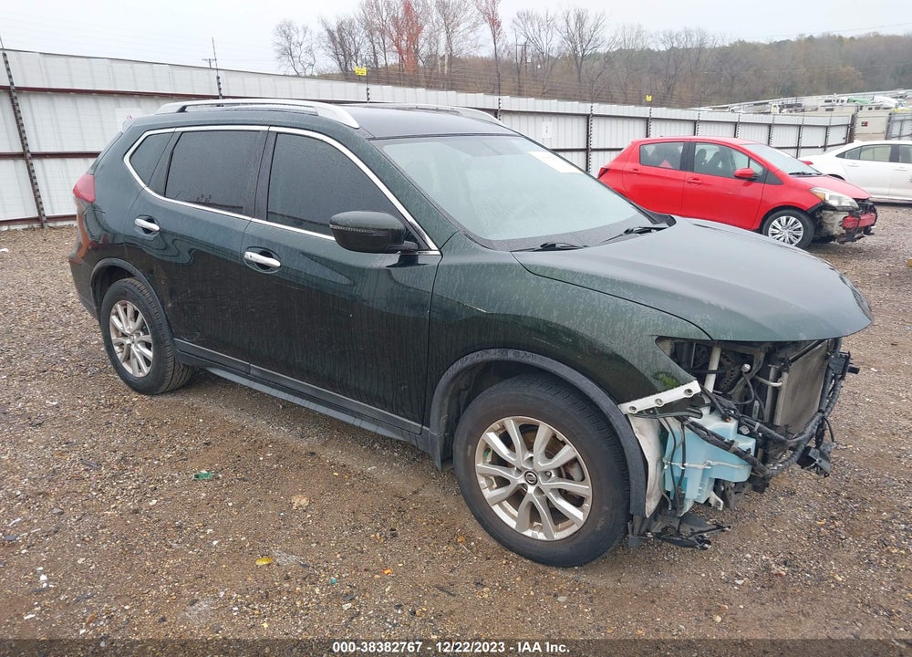 2018 NISSAN ROGUE SV VIN: 5N1AT2MT0JC740381