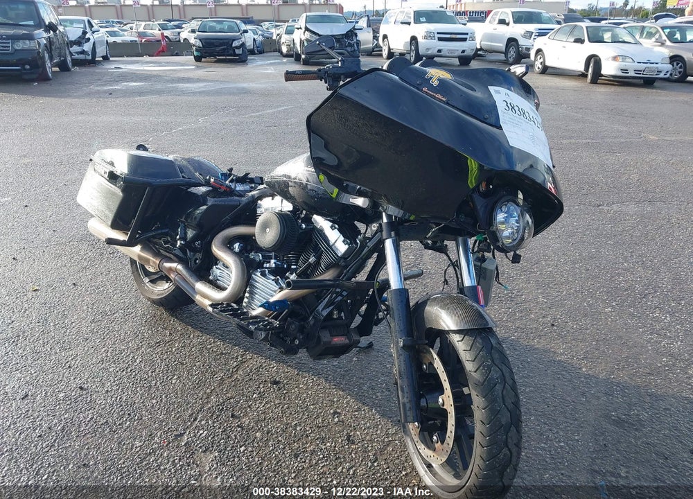 2013 HARLEY-DAVIDSON FLTRX ROAD GLIDE CUSTOM VIN: 1HD1KHM35DB685526