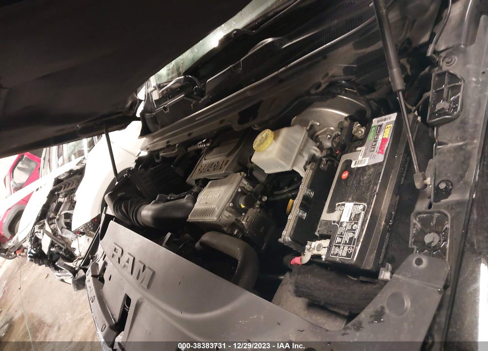 2020 RAM 1500 LAIE  4X4 5'7 BOX VIN: 1C6SRFJT6LN391342