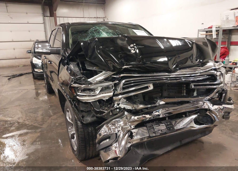 2020 RAM 1500 LAIE  4X4 5'7 BOX VIN: 1C6SRFJT6LN391342