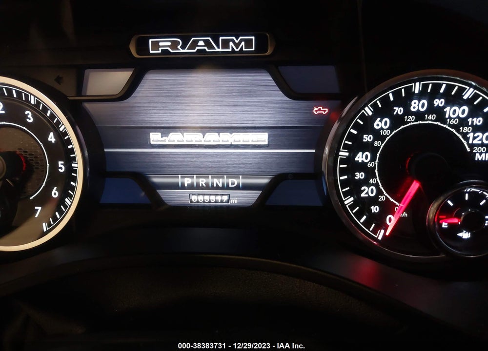 2020 RAM 1500 LAIE  4X4 5'7 BOX VIN: 1C6SRFJT6LN391342