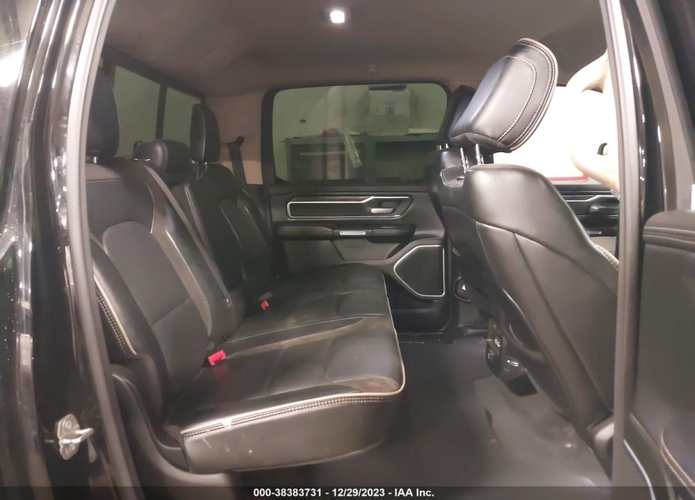 2020 RAM 1500 LAIE  4X4 5'7 BOX VIN: 1C6SRFJT6LN391342