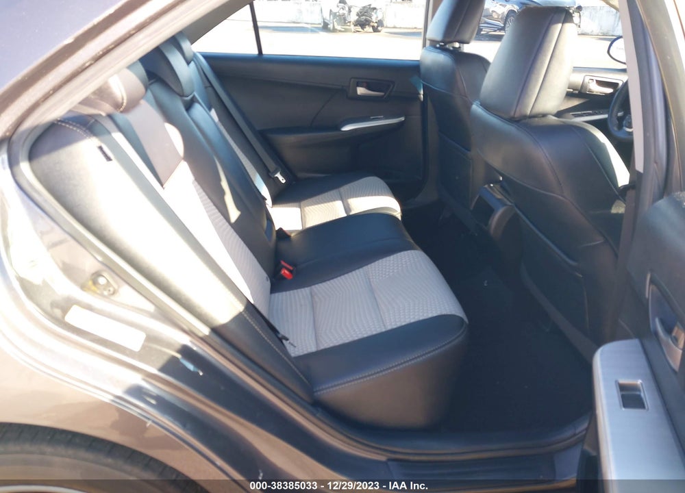 2014 TOYOTA CAMRY SE VIN: 4T1BF1FK5EU758370