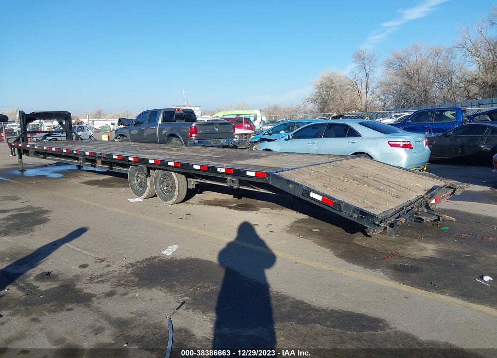 2024 STRYKER GOOSENECK TRAILER 7H VIN: 7HXS3FW25RP015415