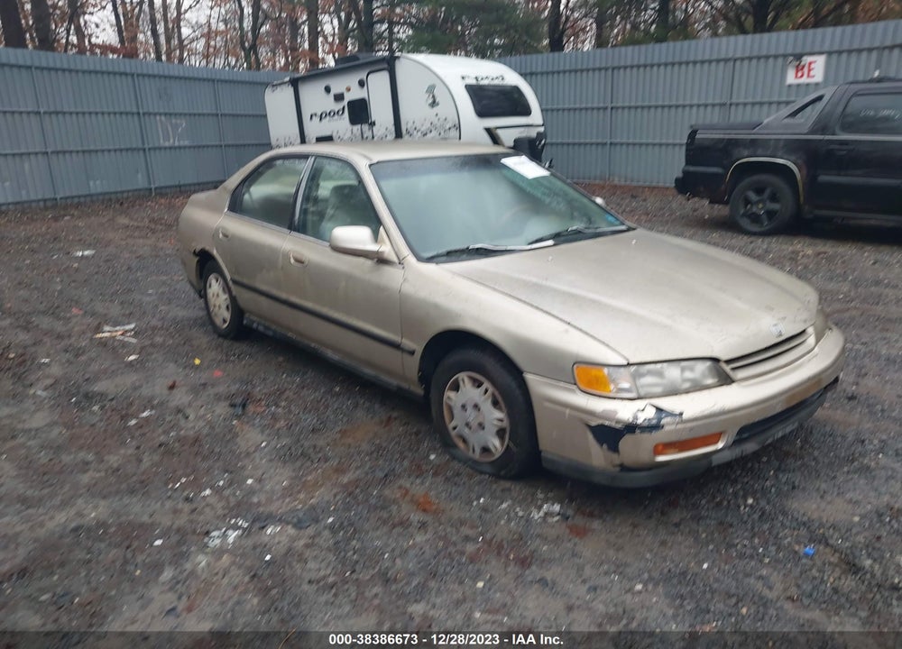 1995 HONDA ACCORD VIN: 1HGCD5630SA138281