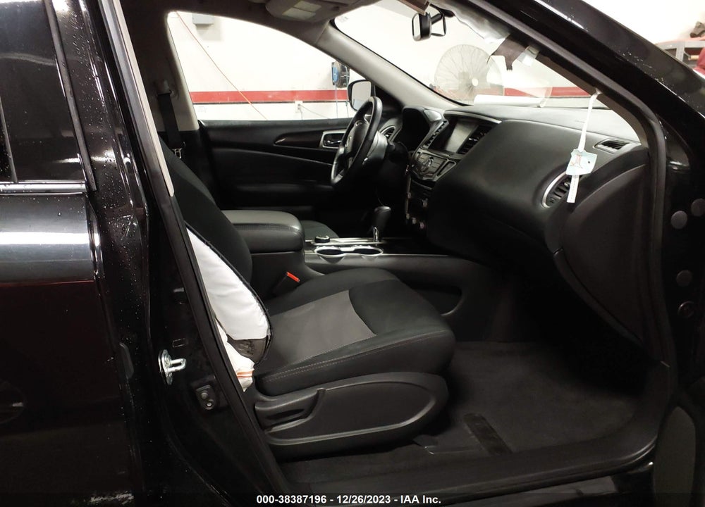 2020 NISSAN PATHFINDER SV 4WD VIN: 5N1DR2BM3LC647283