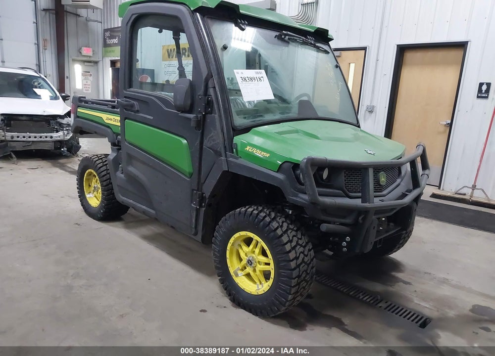 2023 JOHN DEERE GATOR VIN: 1M0835RAVPM063806