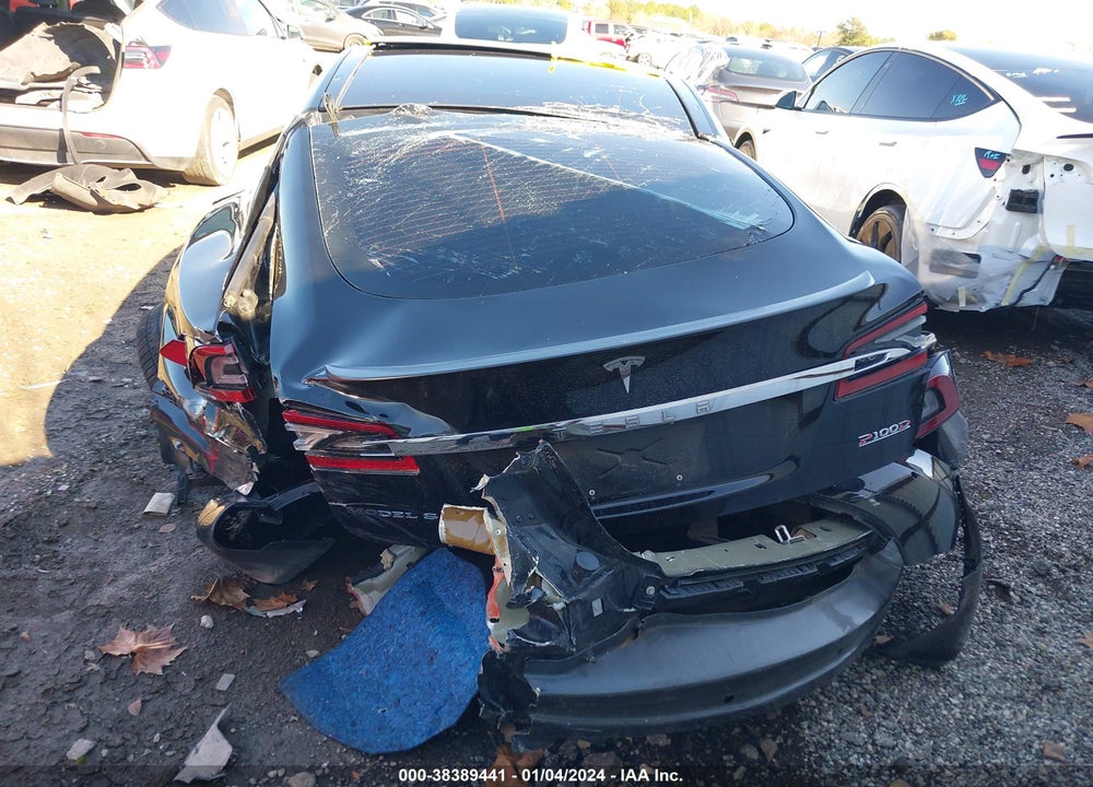 2018 TESLA MODEL S VIN: 5YJSA1E43JF251900