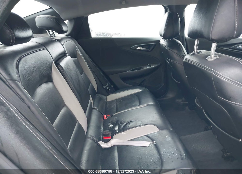 2019 CHEVROLET MALIBU LT VIN: 1G1ZD5ST8KF140256