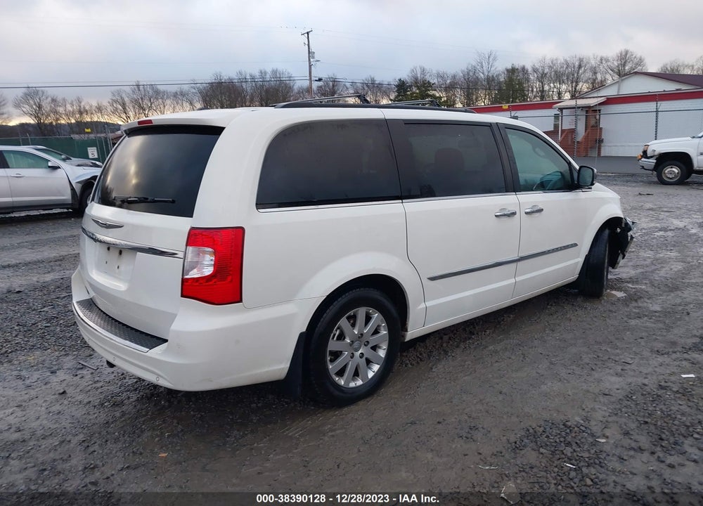 2011 CHRYSLER TOWN & COUNTRY TOURING-L VIN: 2A4RR8DG0BR612608