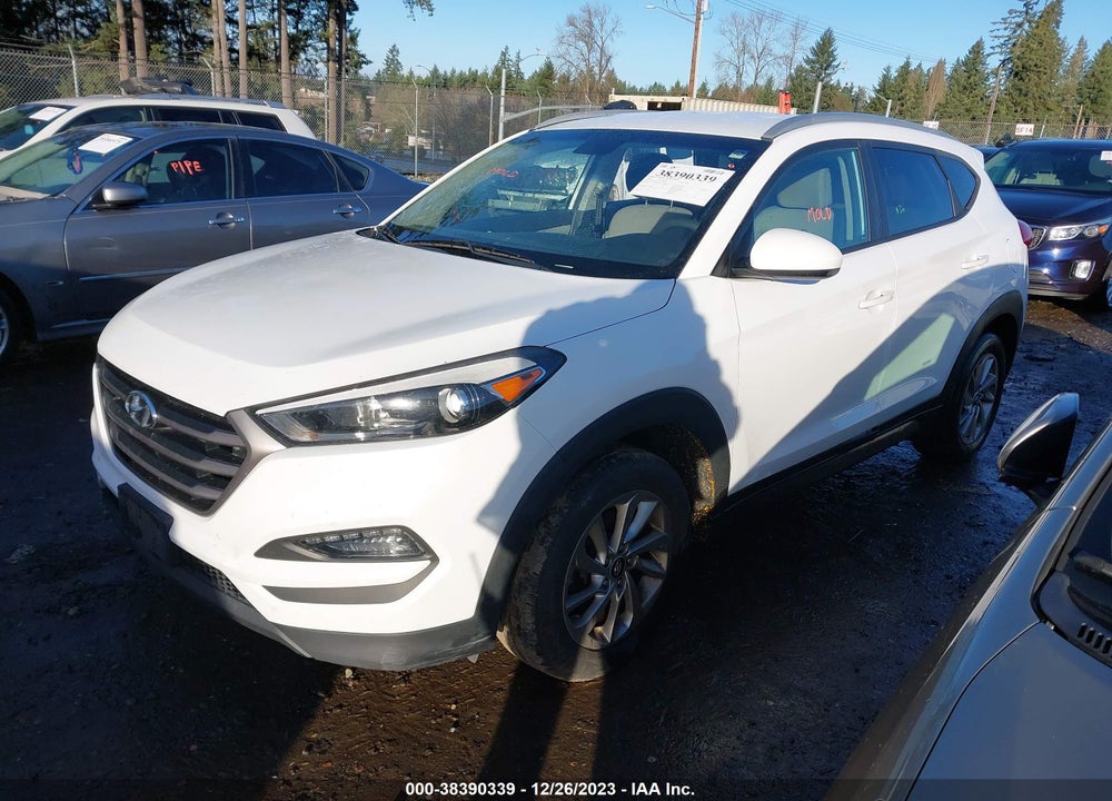 2016 HYUNDAI TUCSON SE VIN: KM8J3CA41GU035062