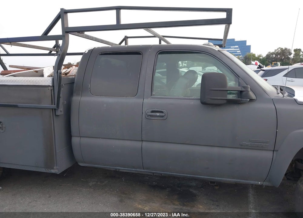 2005 CHEVROLET SILVERADO 3500 CHASSIS WORK TRUCK VIN: 1GBJC39205E297142