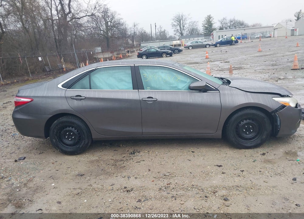 2017 TOYOTA CAMRY LE VIN: 4T1BF1FK4HU665439