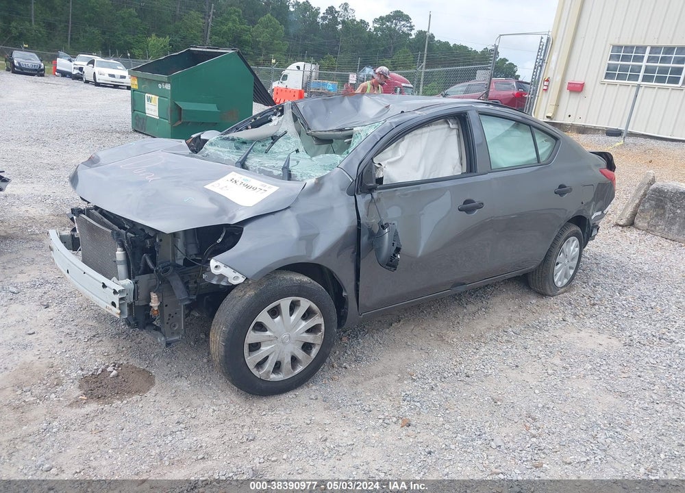 2019 NISSAN VERSA 1.6 S+ VIN: 3N1CN7AP4KL823736